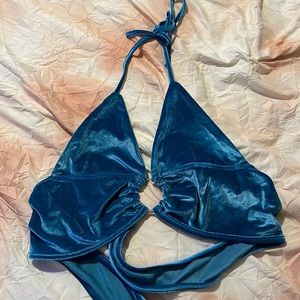 Y2K ring crop top velvet